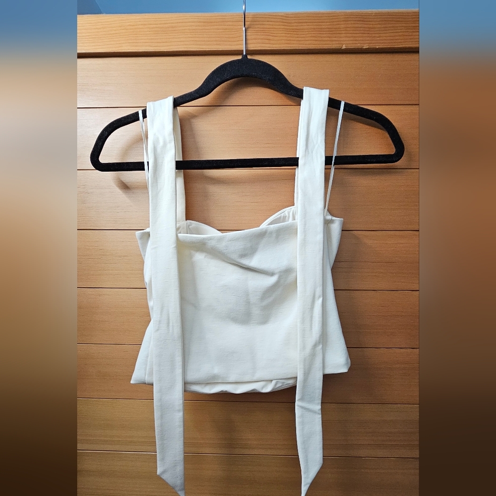 Express Cream Women's Crop Top